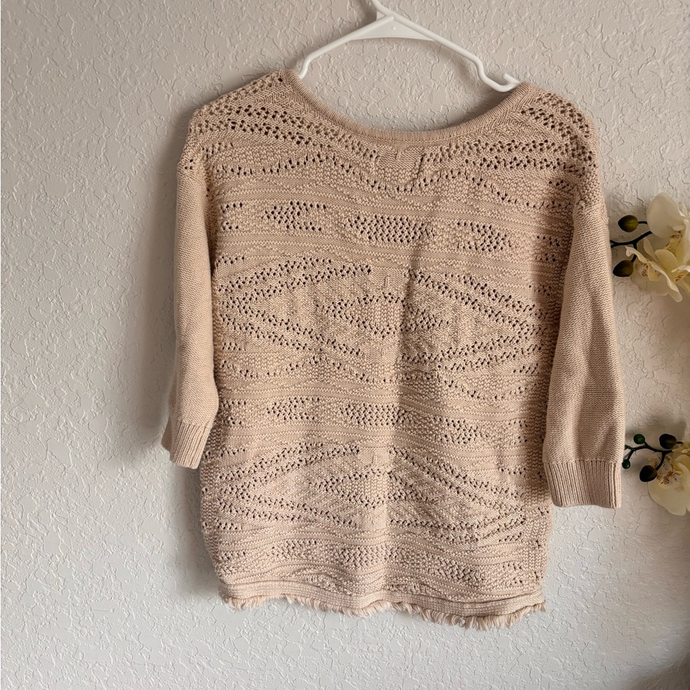 American Eagle Outfitters Cream Knit Sweater